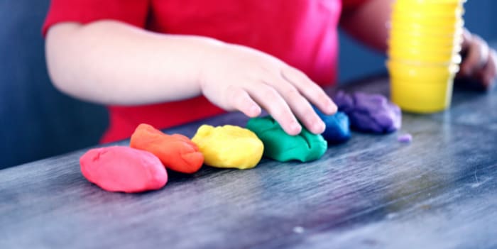 10 cheap (and easy!) art and craft activities for the school holidays