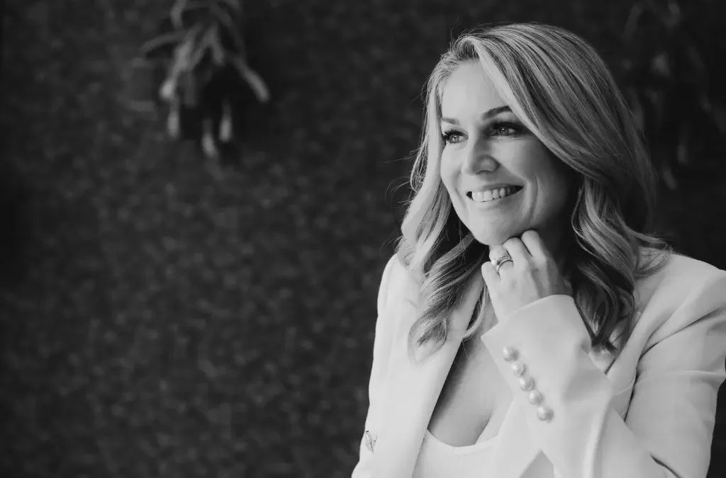 Fast fashion vs quality pieces: how to build a timeless wardrobe within your budget